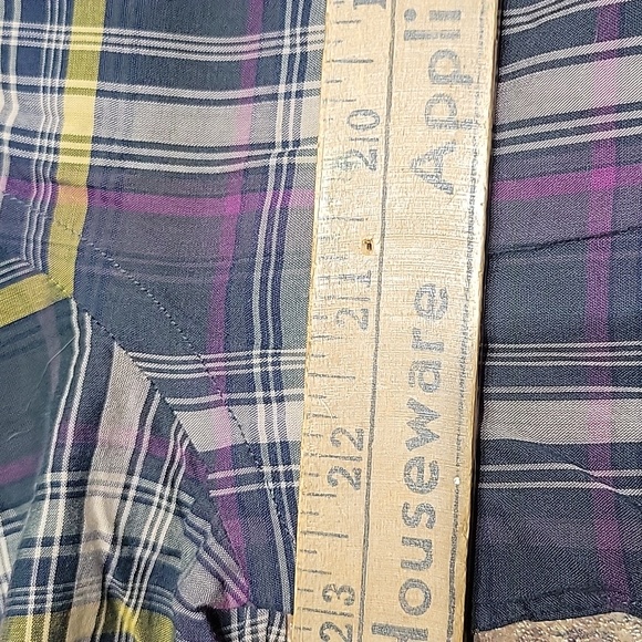 Vince plaid cotton button front shirt - Picture 10 of 10